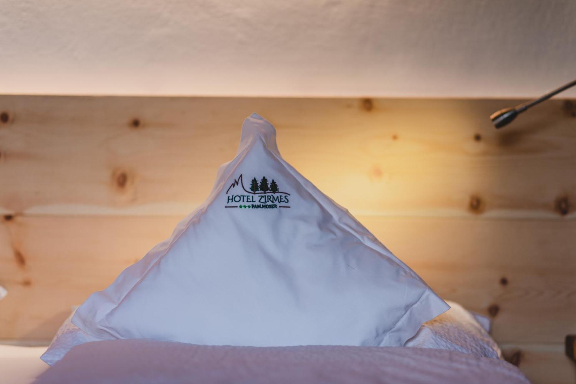 Hotel Zirmes Moena Kültér fotó