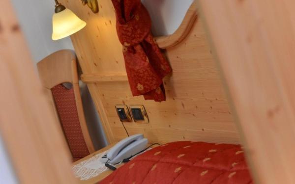 Hotel Zirmes Moena Kültér fotó
